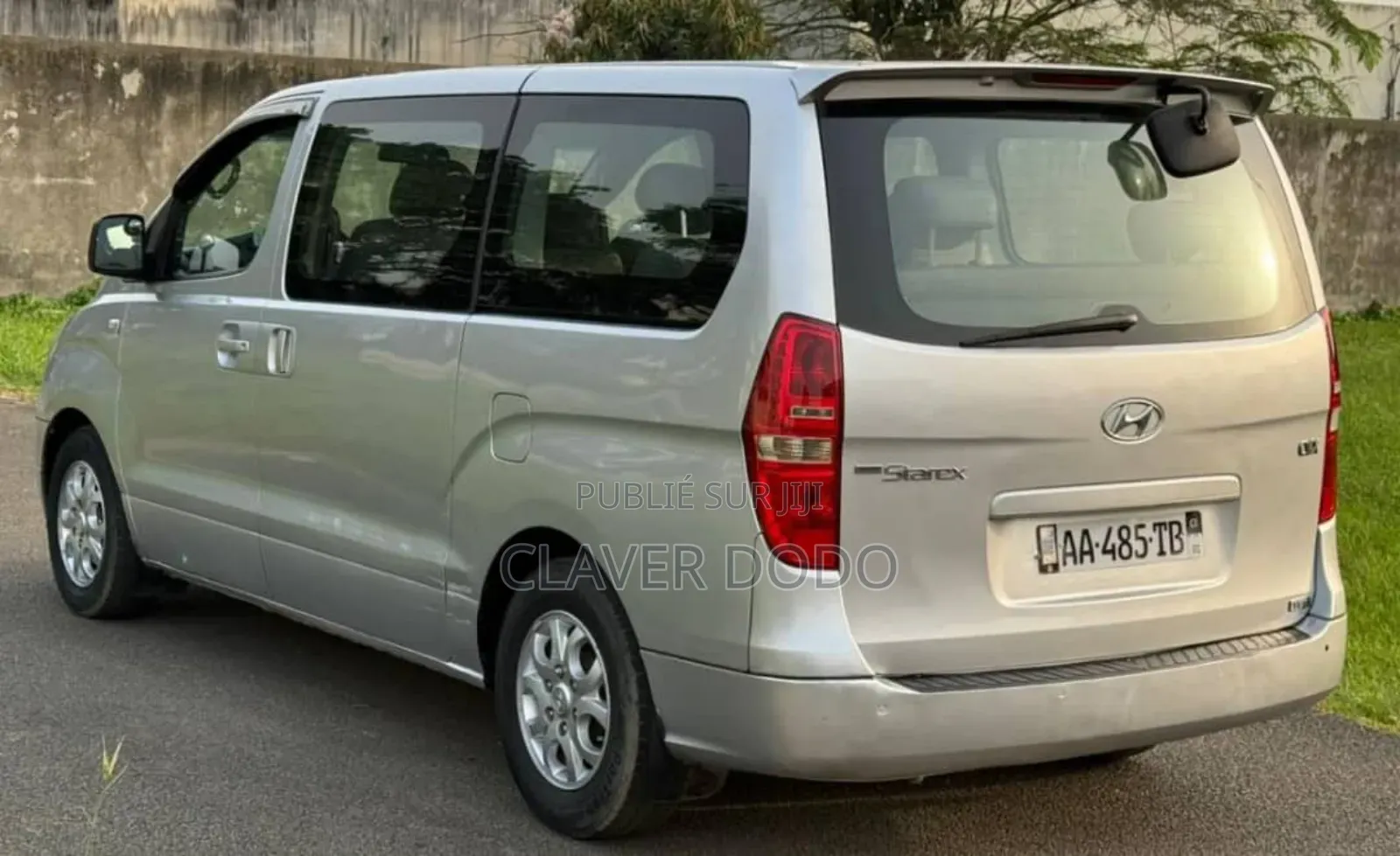 Hyundai Starex 2018 Argenté