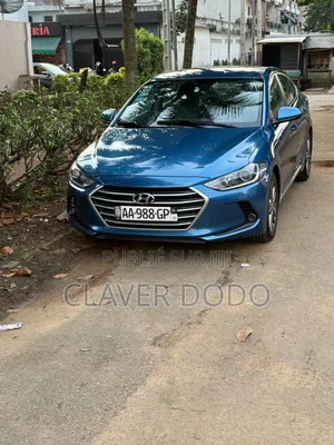 Hyundai Elantra 2018 Bleu
