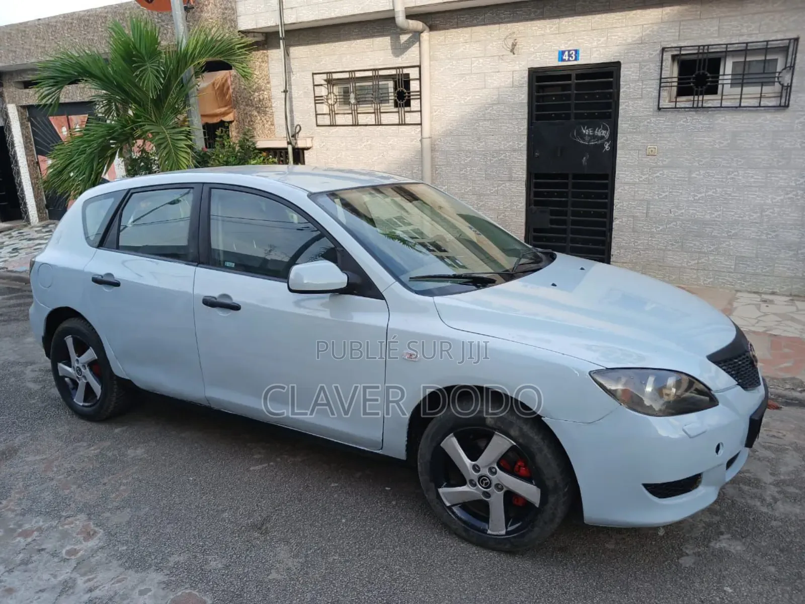 Mazda 3 2006 Blanc cassé