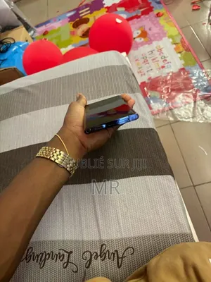 Nouveau Samsung Galaxy S22 5G 256 GB Noir