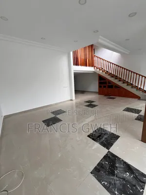 3chbre Appartement dans Francis Gweh, Cocody à Louer