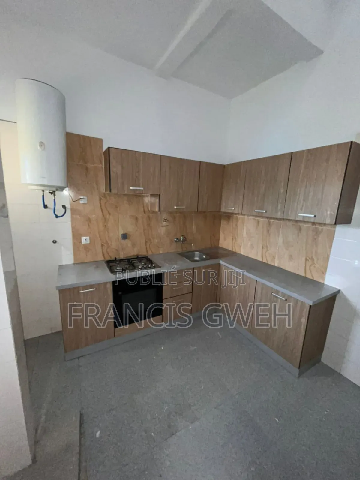 3chbre Appartement dans Francis Gweh, Cocody à Louer