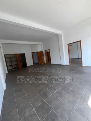 2chbre Appartement dans Francis Gweh, Cocody à Louer