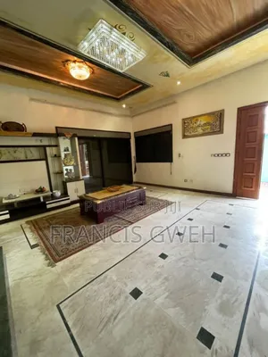 18chbre Duplex dans Francis Gweh, Cocody à Vendre