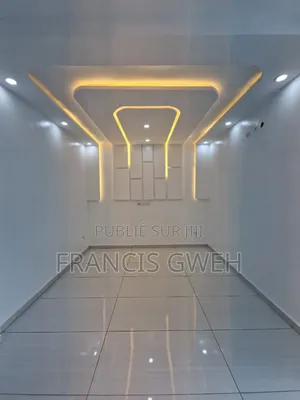 5chbre Duplex dans Francis Gweh, Cocody à Louer