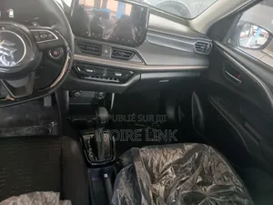 Nouveau Suzuki Swift Sport 2025 Gris