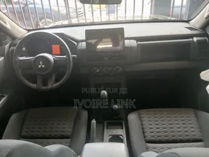 Mitsubishi L200 2024 Noir