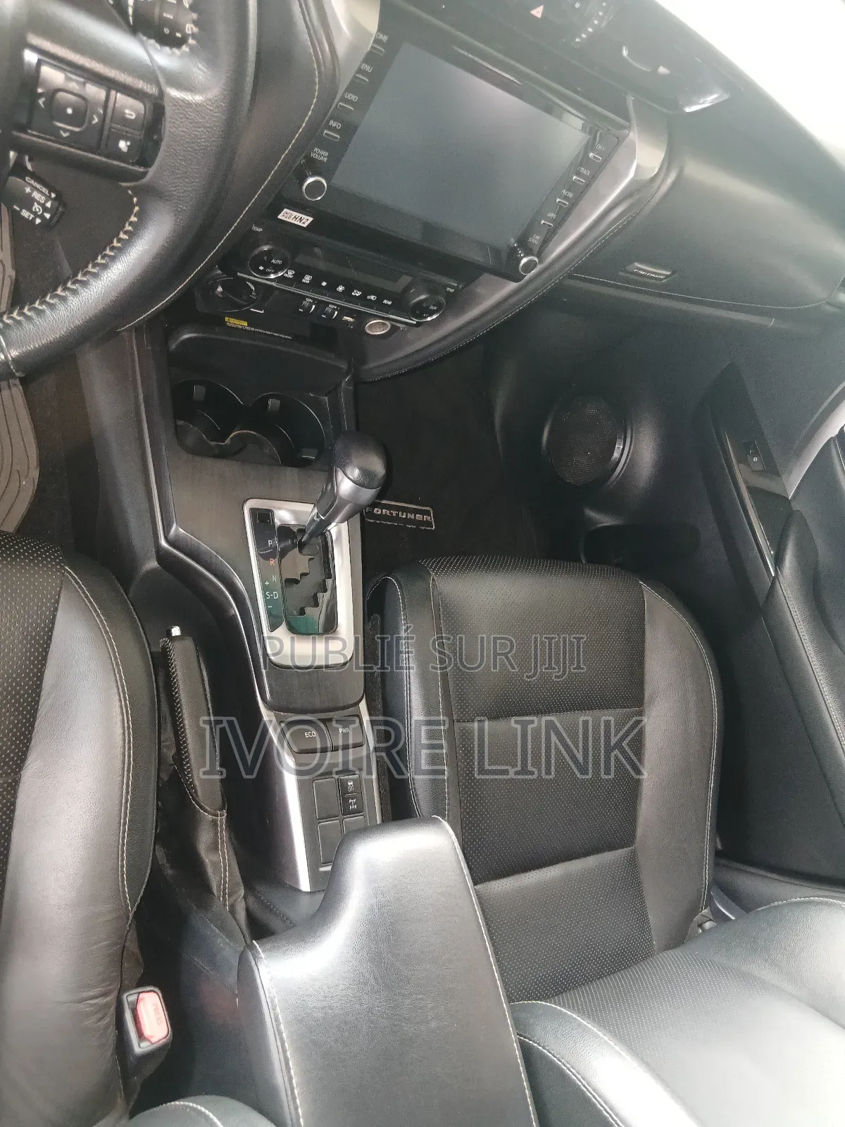 Toyota Fortuner 2023 Noir