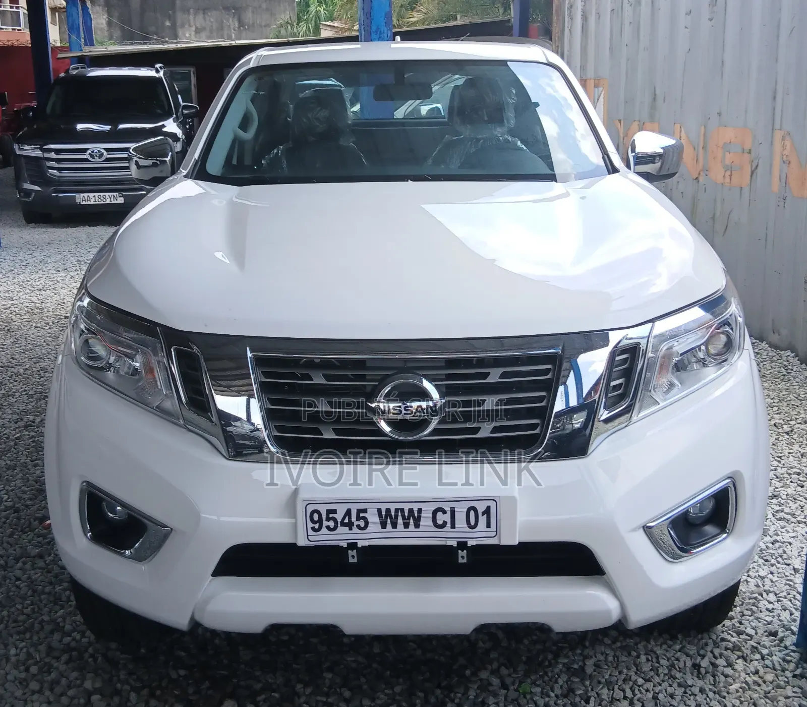 Nouveau Nissan Navara 2025 Blanc