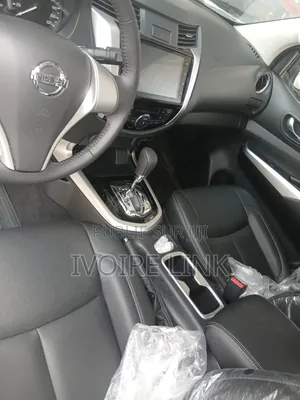 Nouveau Nissan Navara 2025 Blanc