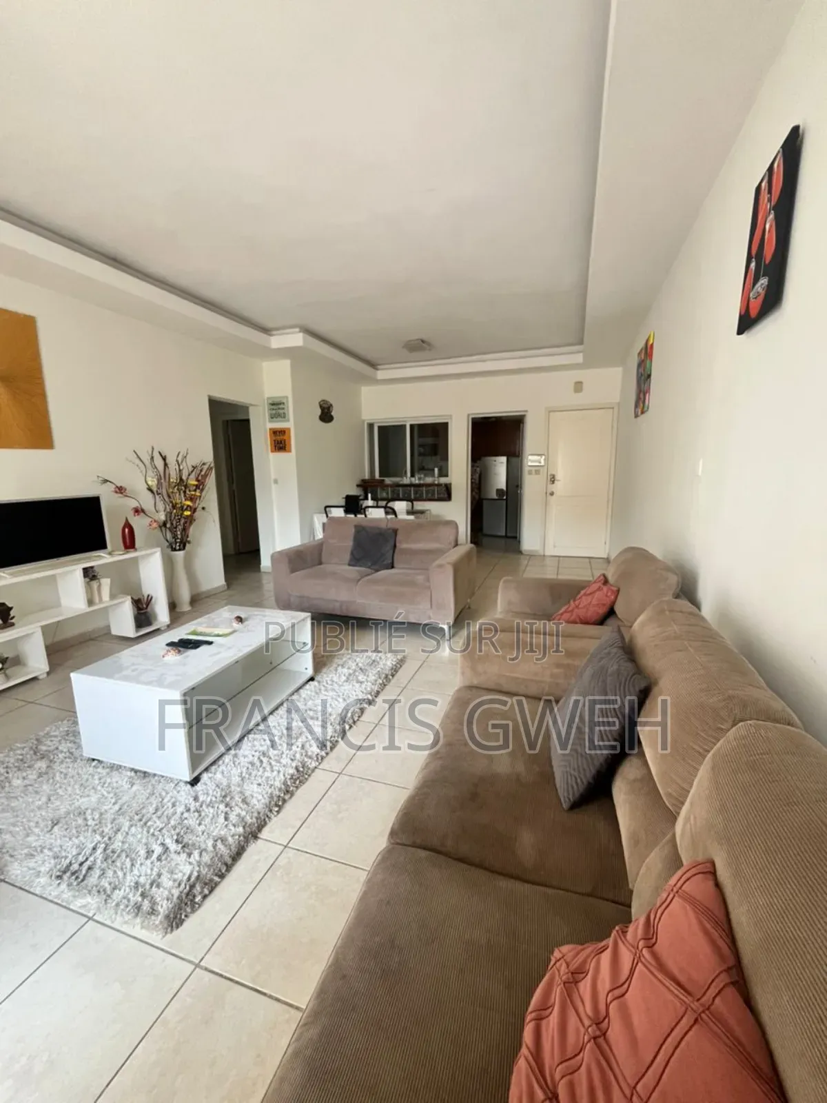 2chbre Appartement dans Francis Gweh, Cocody à Louer