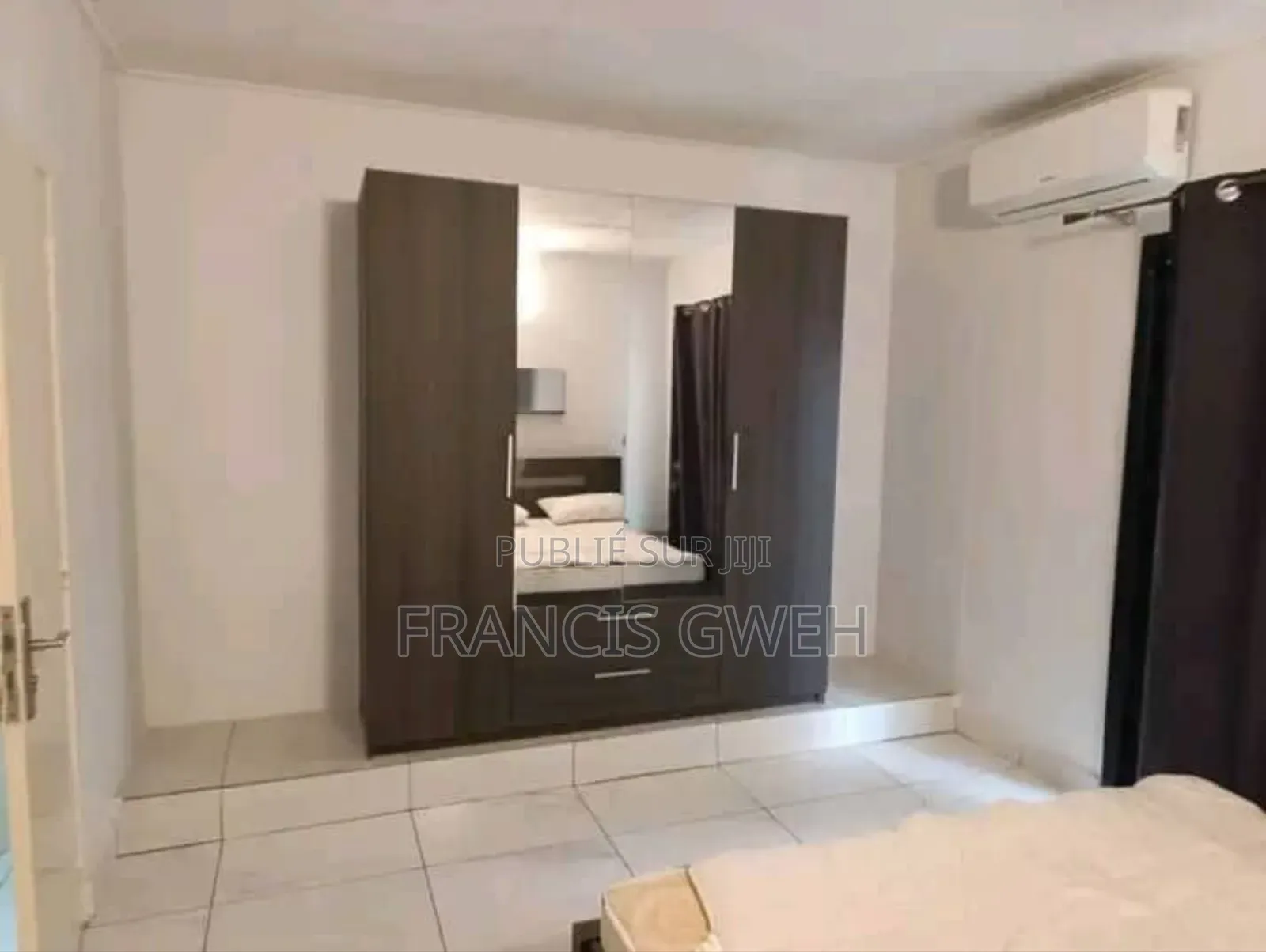 3chbre Villa dans Francis Gweh, Cocody à Louer