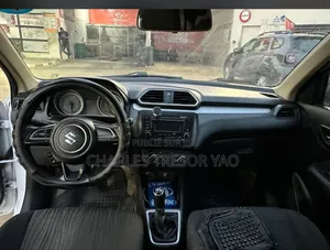 Suzuki Dzire 2023 Blanc