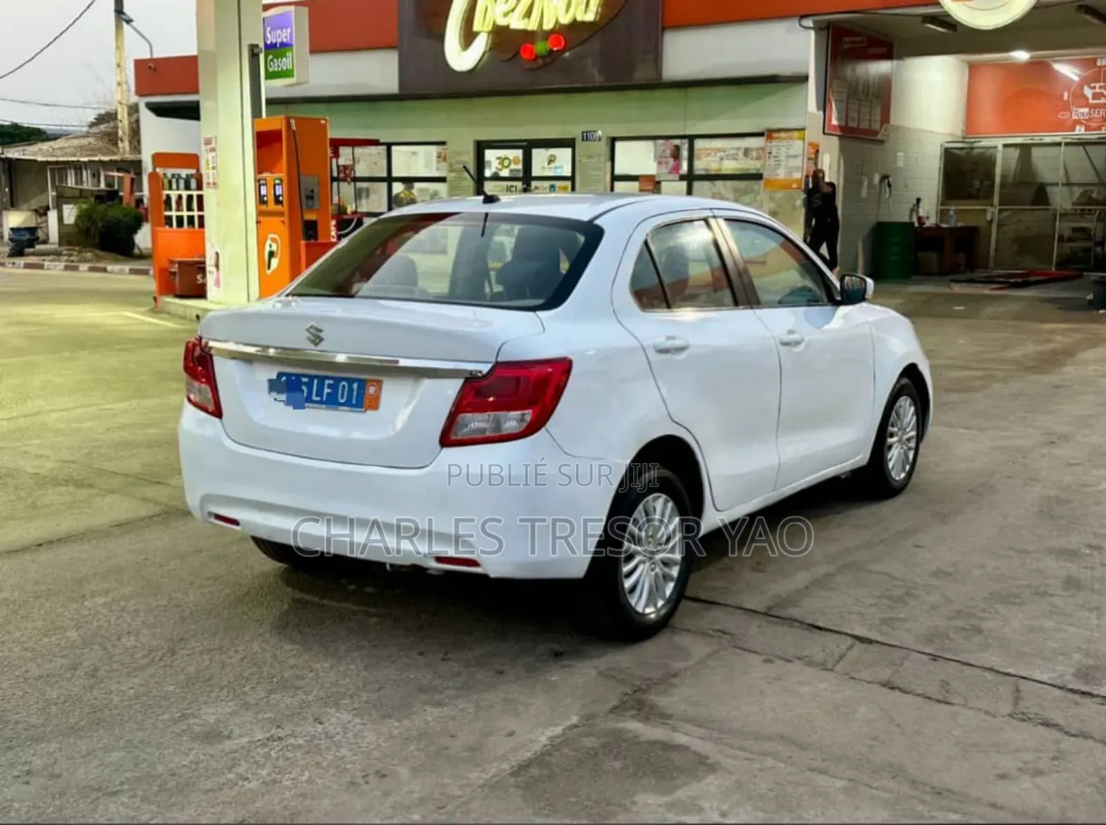 Suzuki Dzire 2023 Blanc