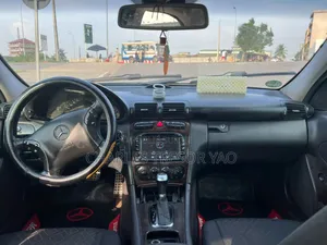 Mercedes-Benz C200 2004 Gris