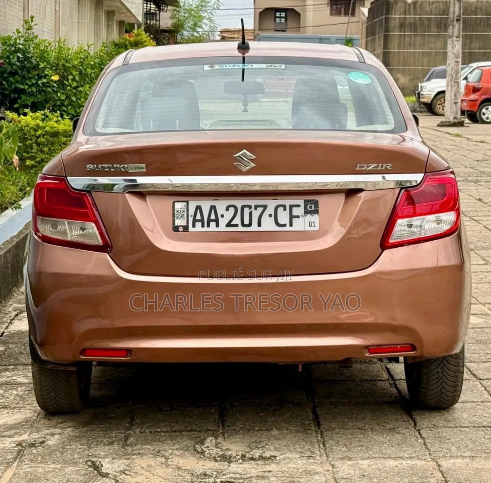 Suzuki Dzire 2024 Marron