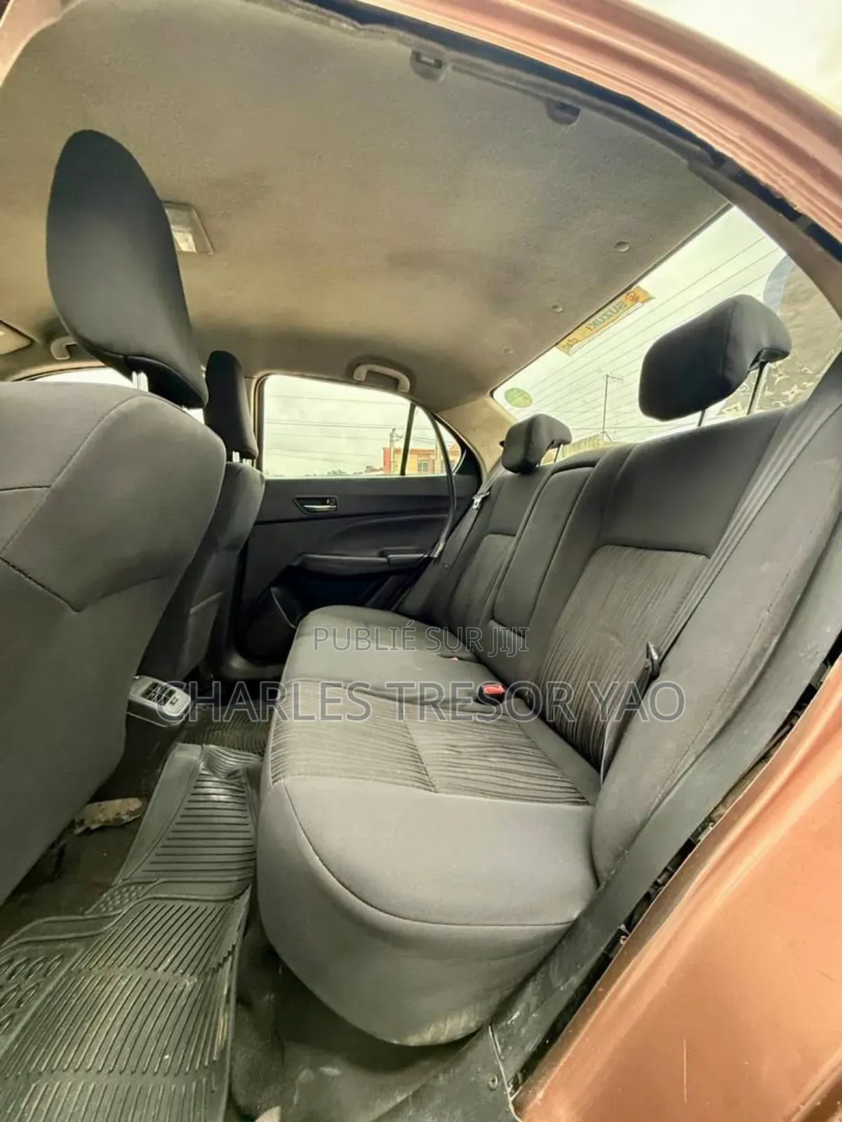 Suzuki Dzire 2024 Marron