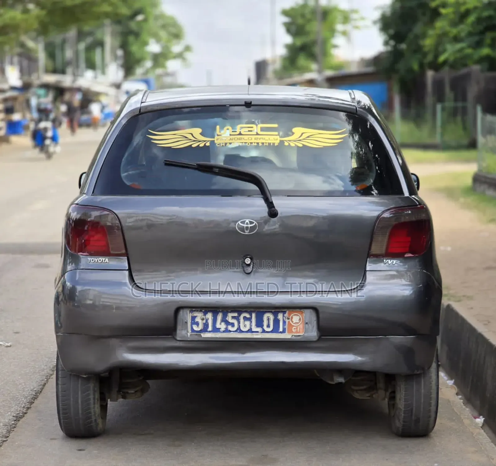 Toyota Yaris 1.4 2002 Gris