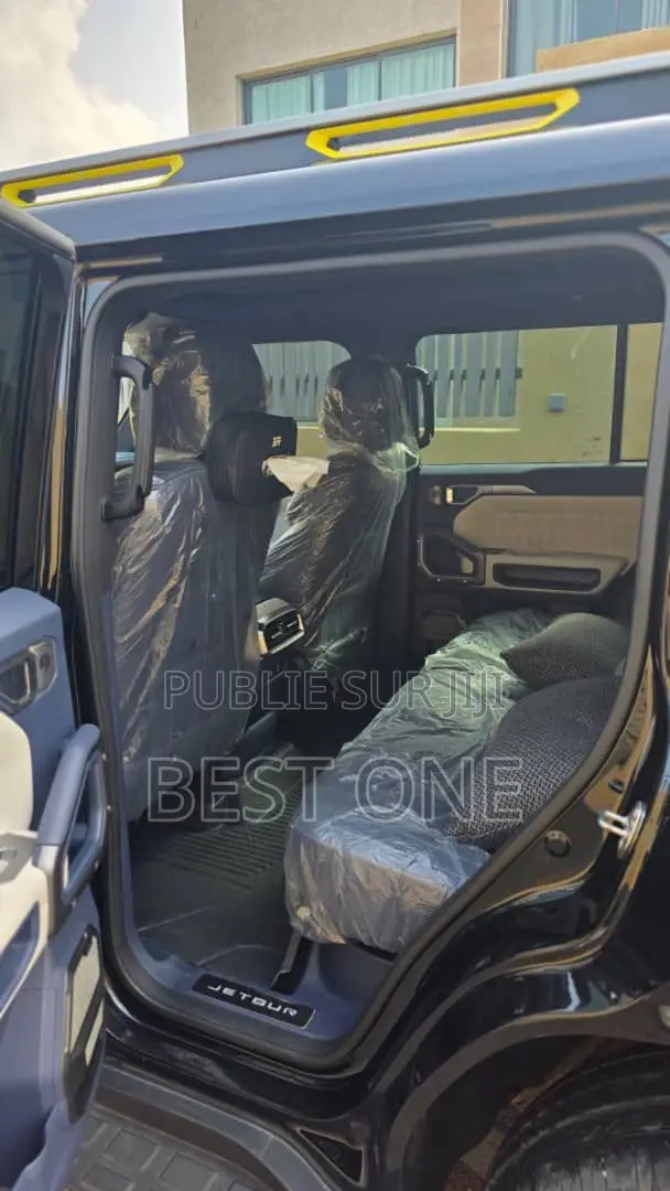 Nouveau Jetour T2 1.5 Hybrid AWD 2024 Noir