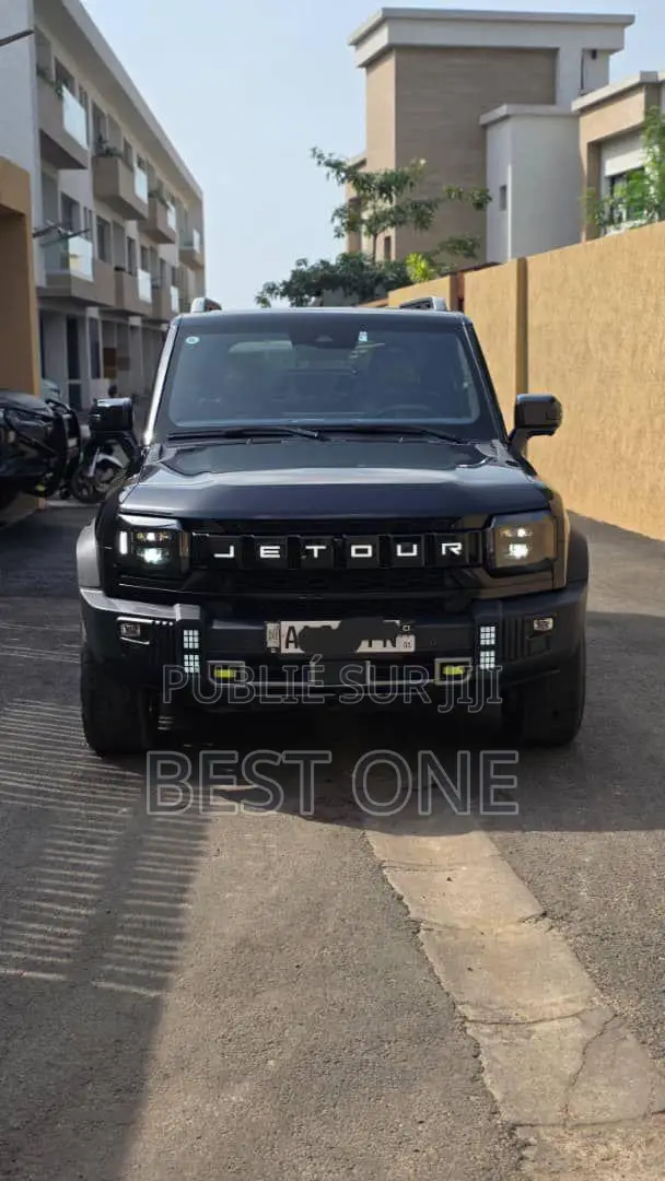 Nouveau Jetour T2 1.5 Hybrid AWD 2024 Noir