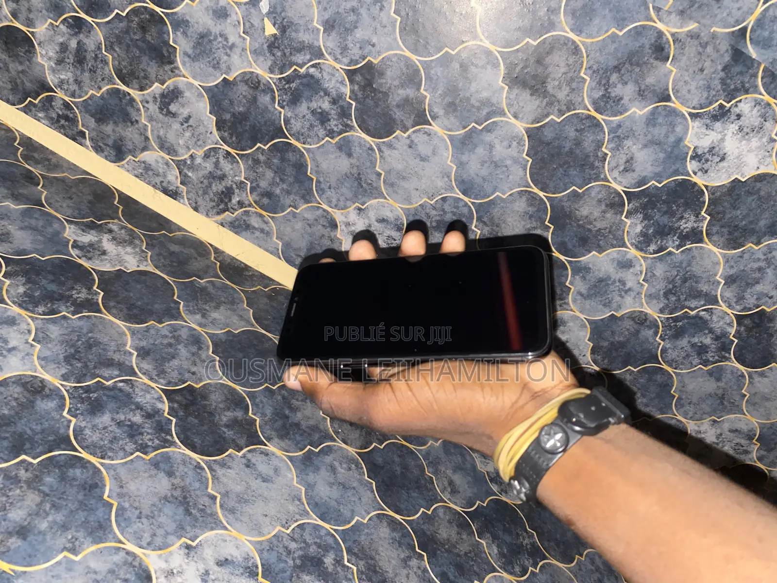 Apple iPhone X 64 GB Noir