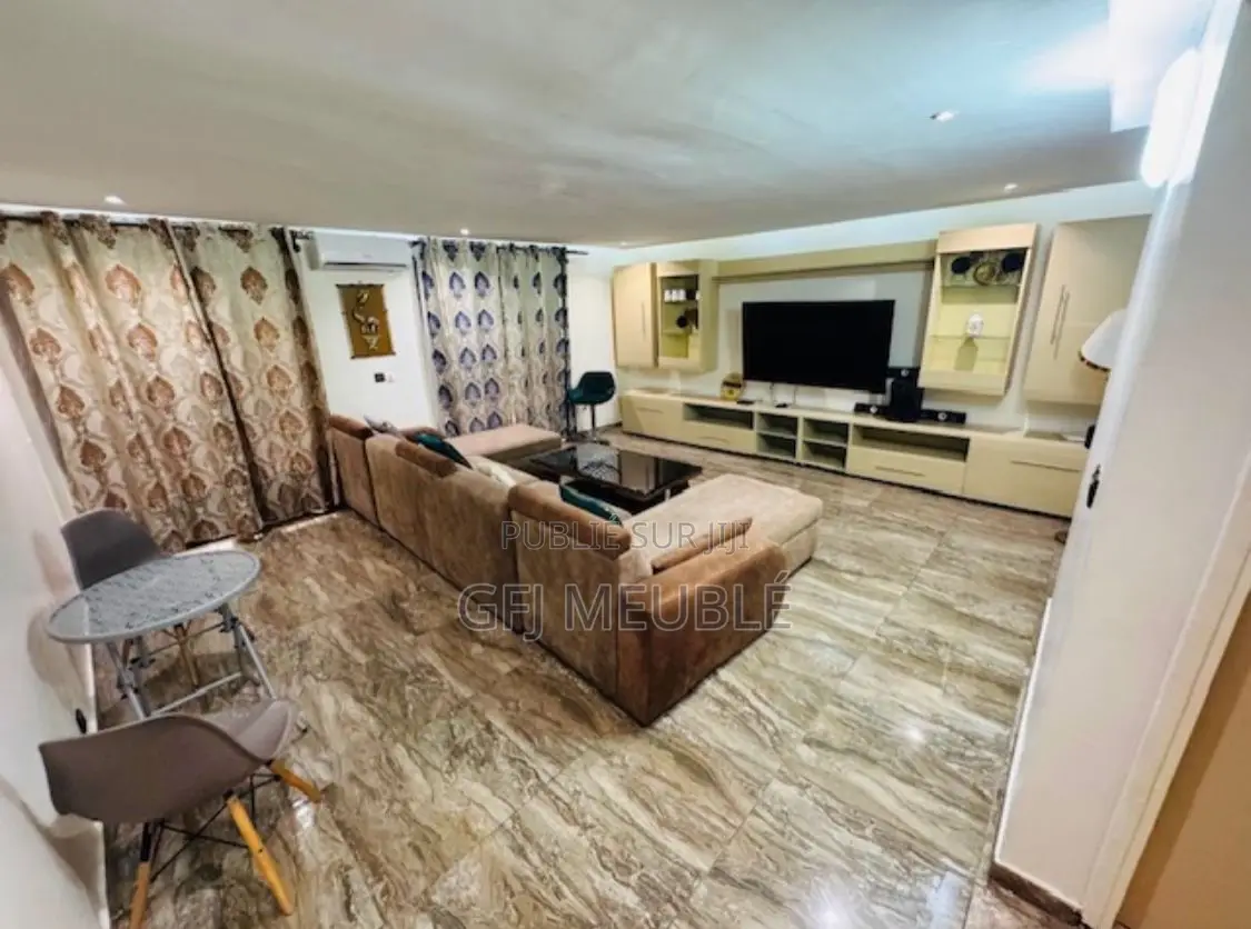 Furnished 1chbre Appartement dans Gfj Meublé, Marcory à Louer