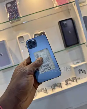 Nouveau Apple iPhone 12 256 GB Orange