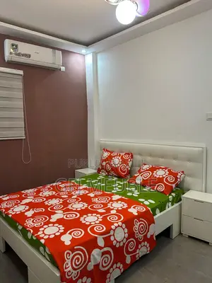 Furnished 1chbre Appartement dans Gfj Meublé, Cocody à Louer