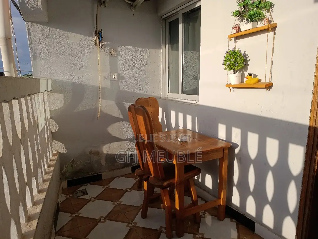 Furnished 1chbre Appartement dans Gfj Meublé, Yopougon à Louer