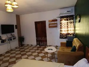 Furnished 1chbre Appartement dans Gfj Meublé, Yopougon à Louer