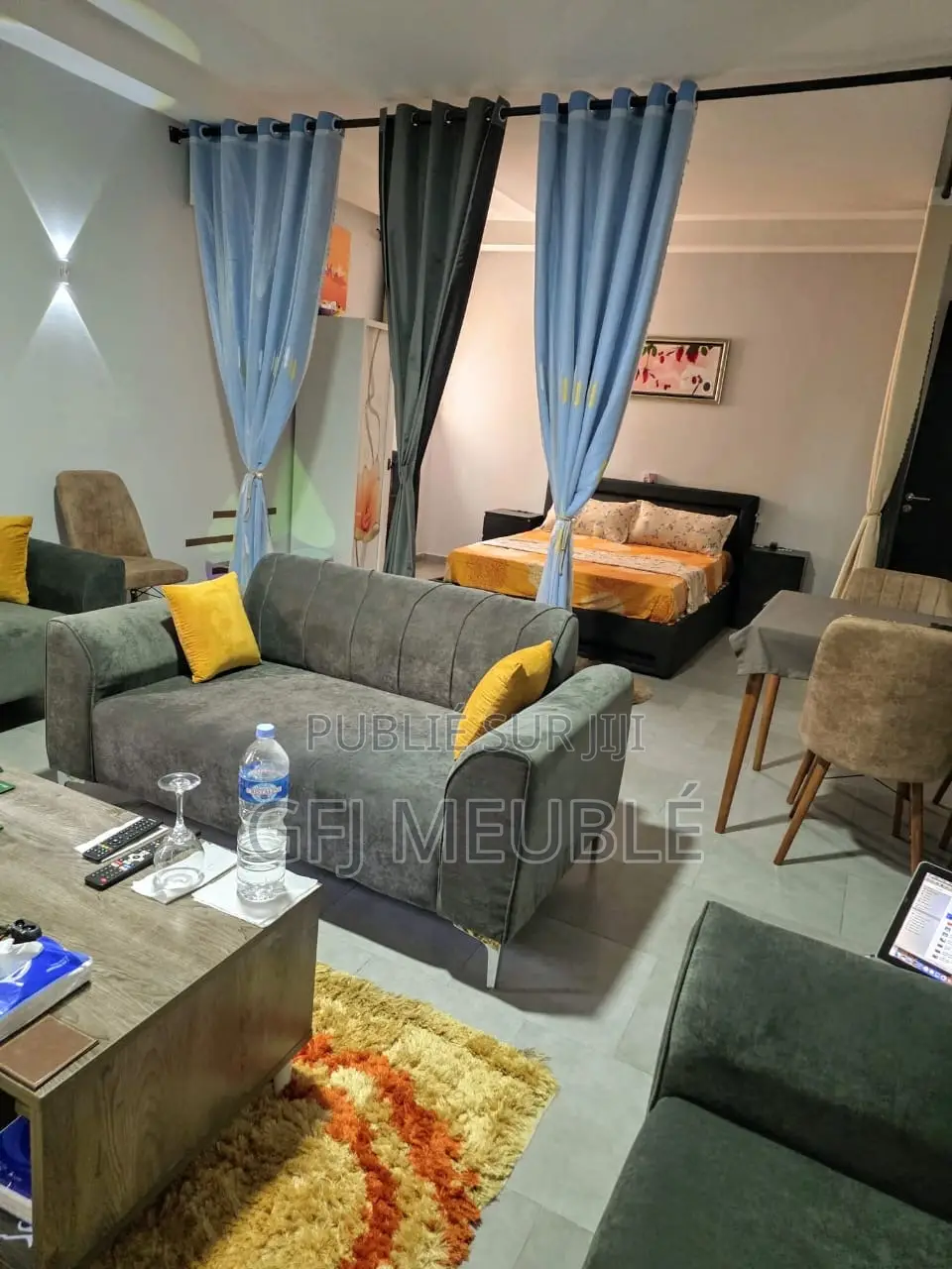 Furnished 1chbre Appartement dans Gfj Meublé, Cocody à Louer