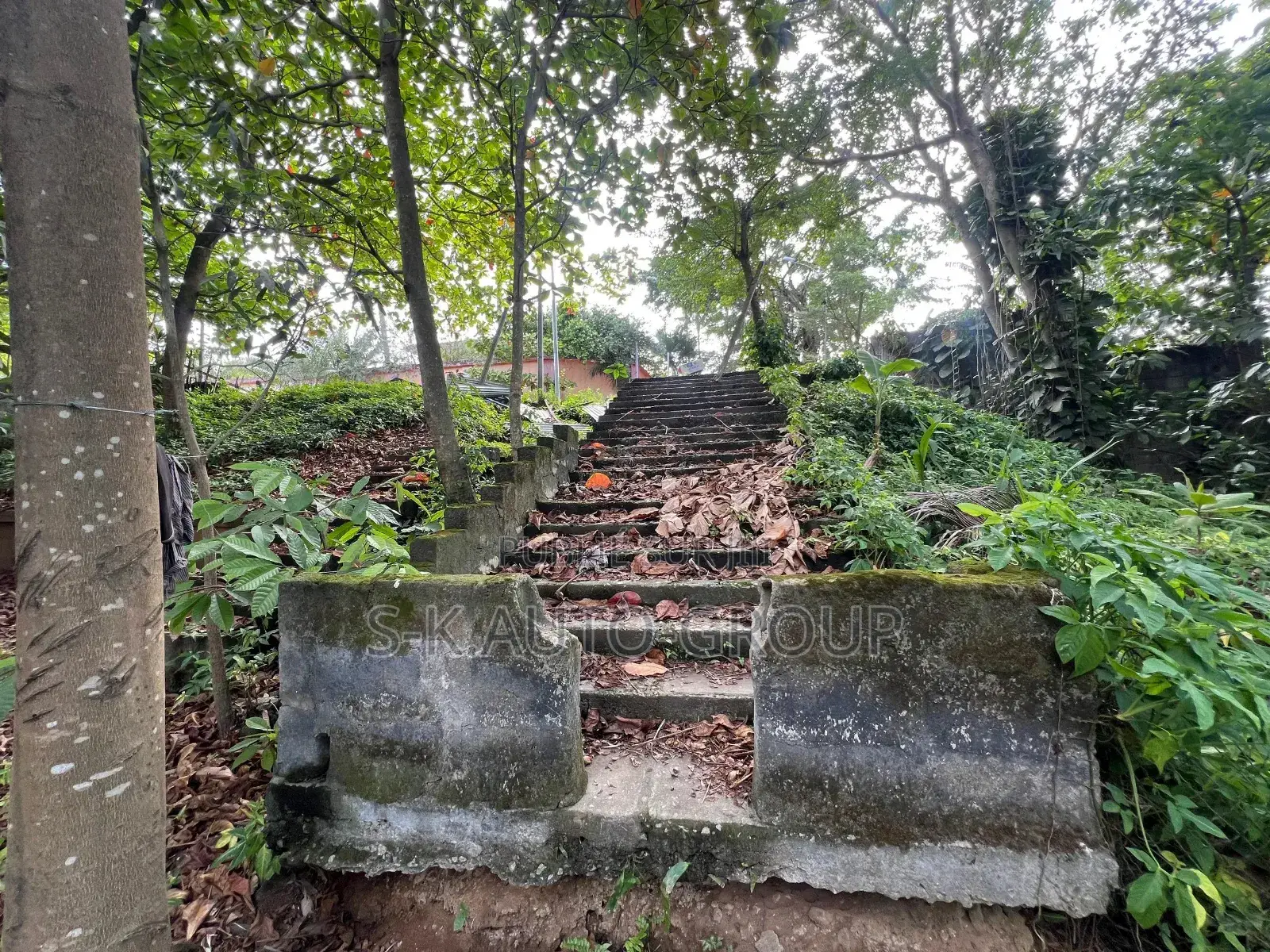 8chbre Duplex dans Villa Duplex, Cocody à Vendre