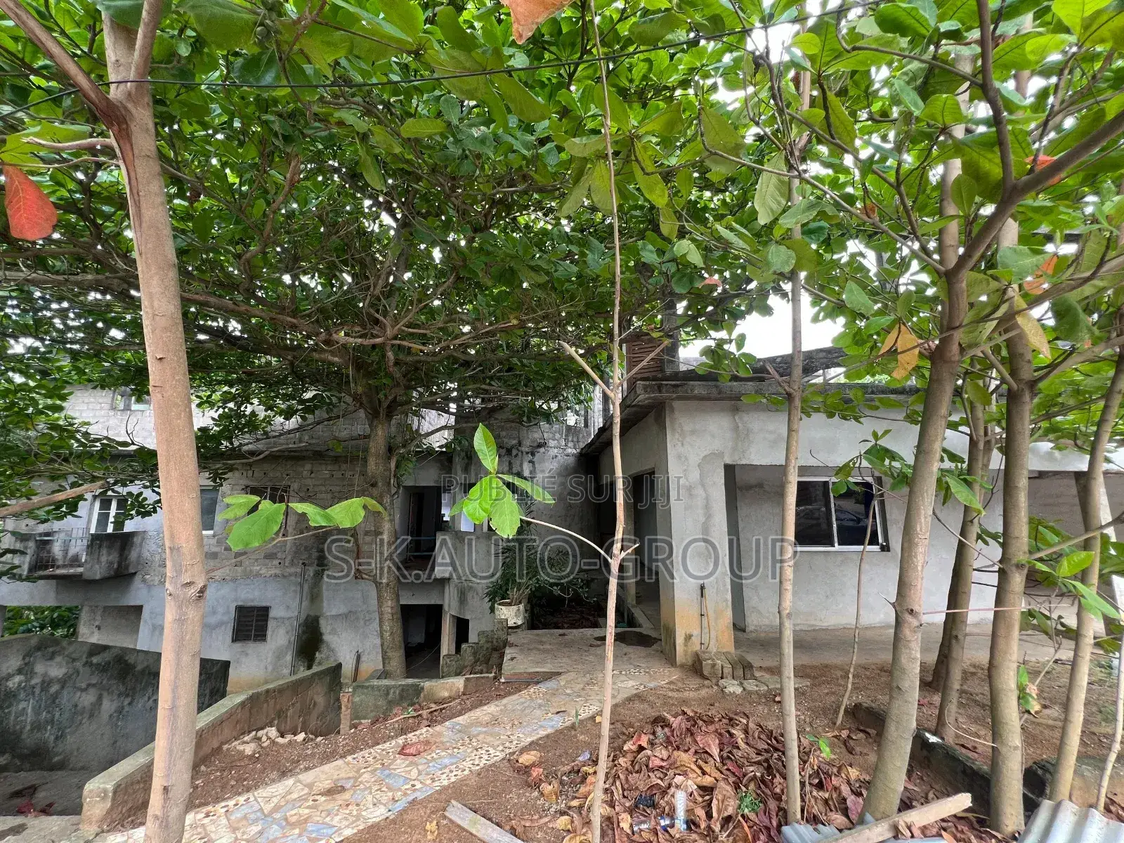 8chbre Duplex dans Villa Duplex, Cocody à Vendre