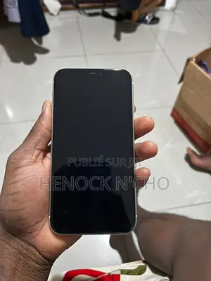 Apple iPhone 11 64 GB Blanc