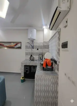 Furnished 1chbre Appartement dans Gfj Meublé, Cocody à Louer