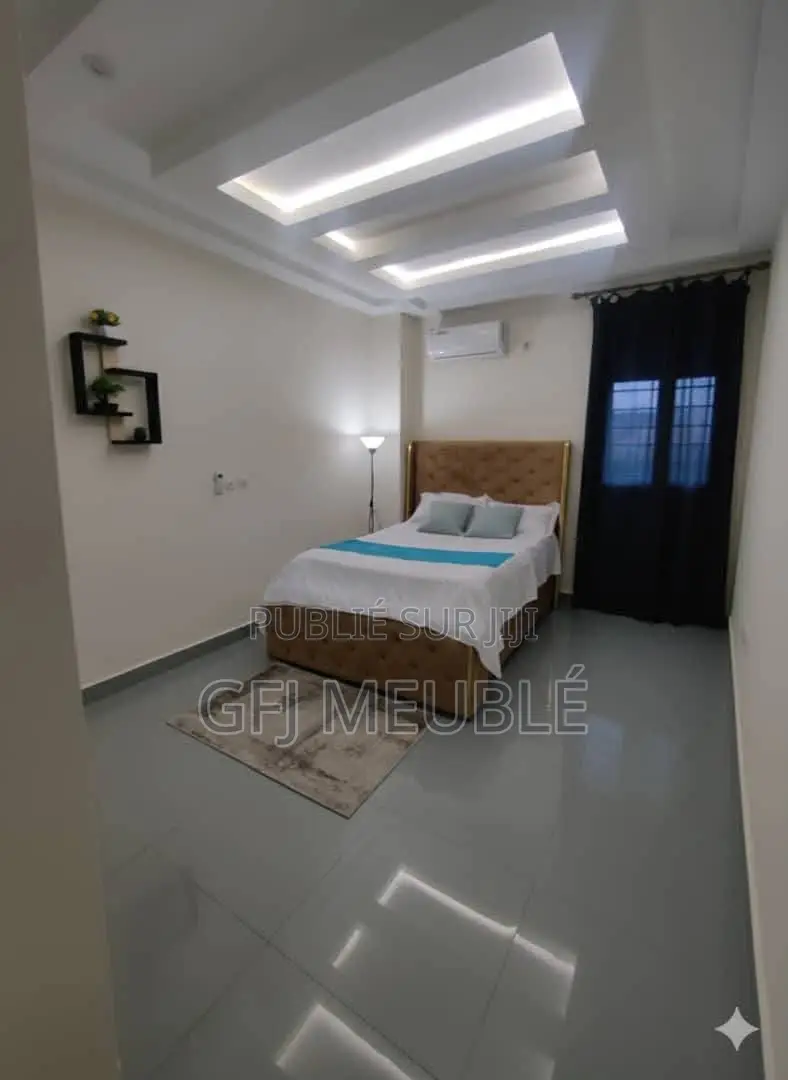 Furnished 1chbre Appartement dans Gfj Meublé, Cocody à Louer
