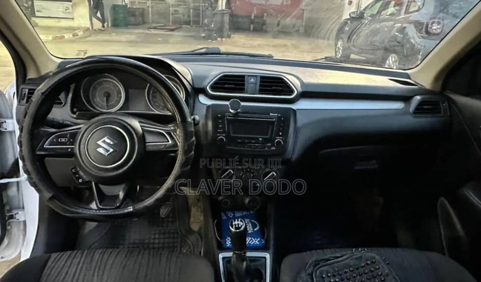 Suzuki Dzire 2023 Blanc