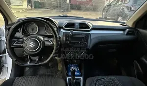 Suzuki Dzire 2023 Blanc