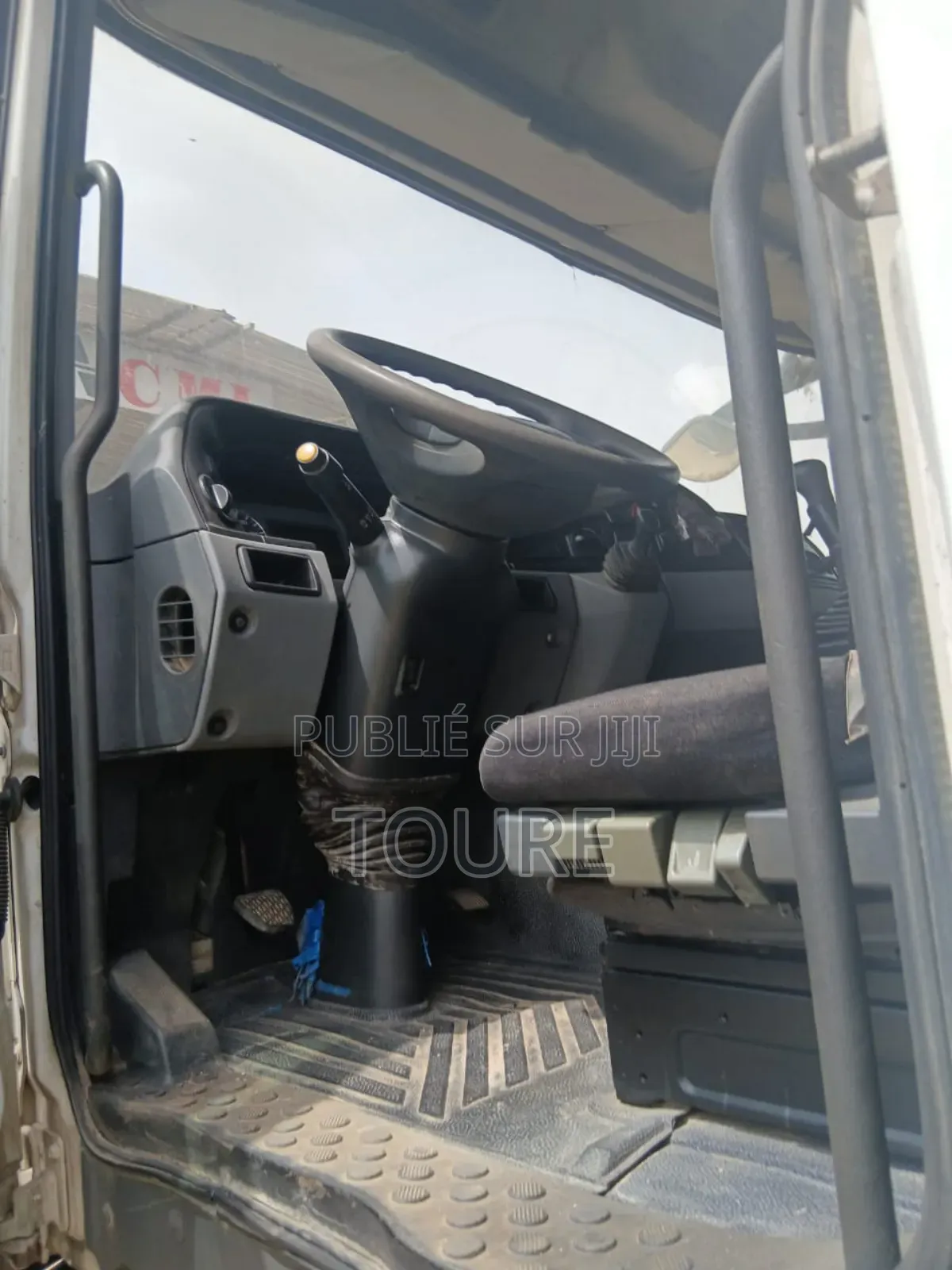 Ford Predécoupage 2000 Blanc