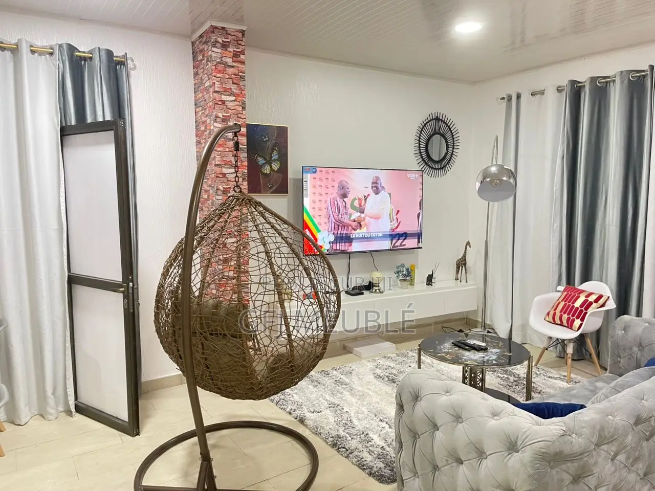 Furnished 2chbre Appartement dans Gfj Meublé, Cocody à Louer