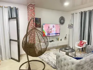 Furnished 2chbre Appartement dans Gfj Meublé, Cocody à Louer