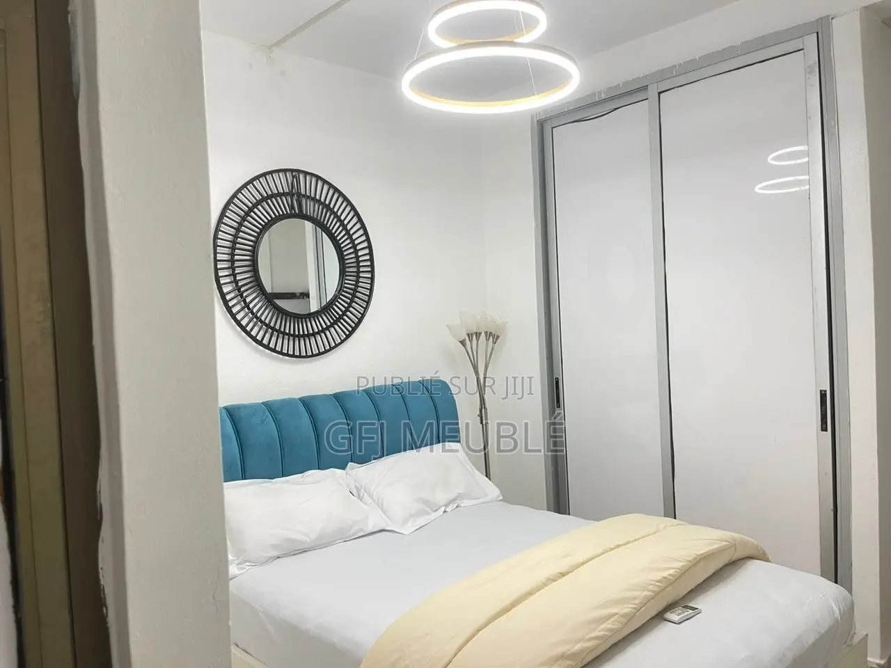 Furnished 2chbre Appartement dans Gfj Meublé, Cocody à Louer