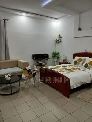 Furnished 1chbre Appartement dans Gfj Meublé, Cocody à Louer