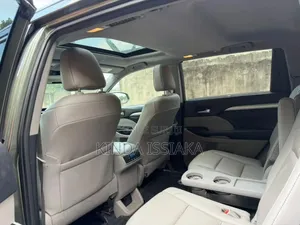 Toyota Highlander 2020 Gris