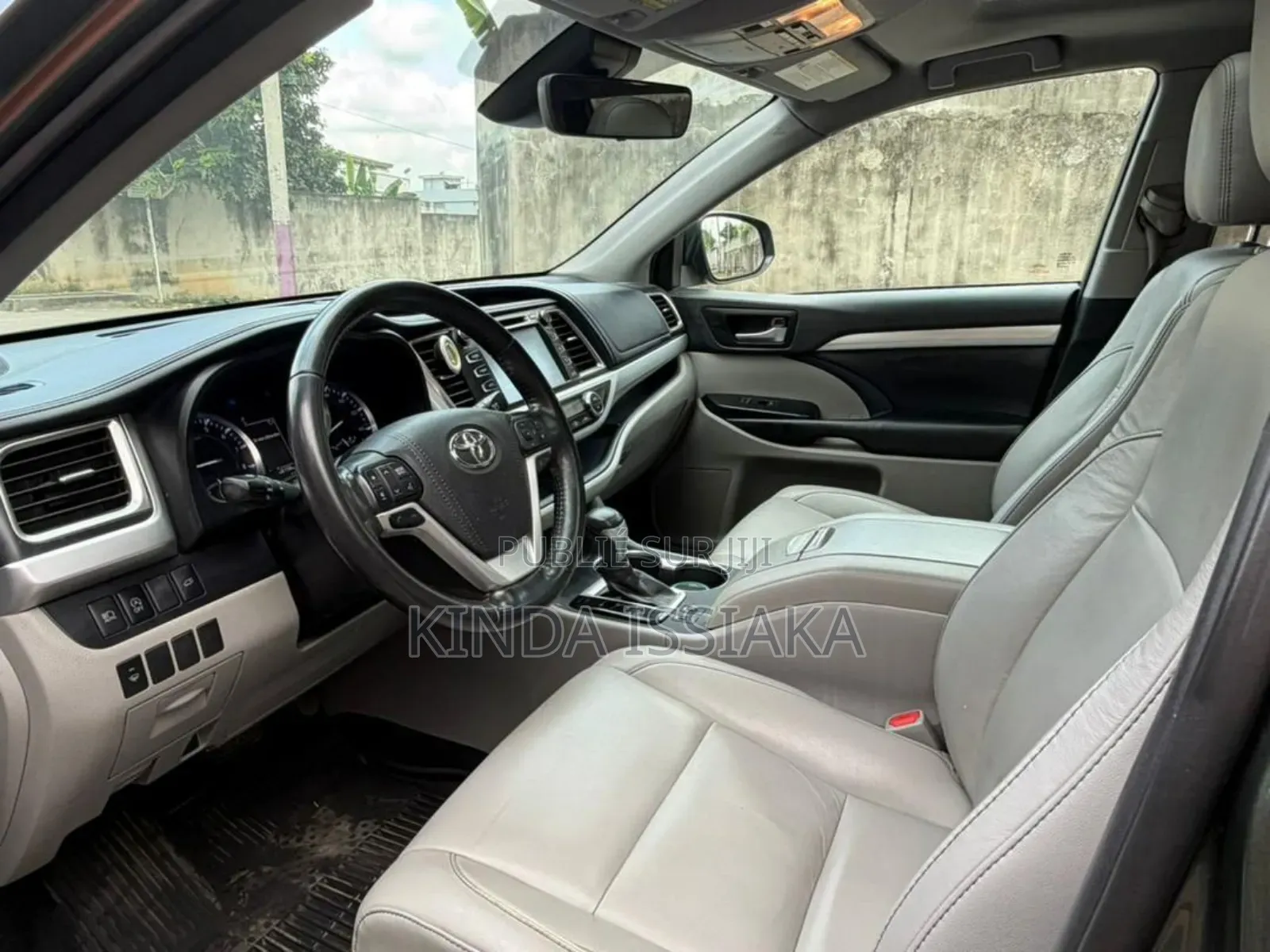 Toyota Highlander 2020 Gris