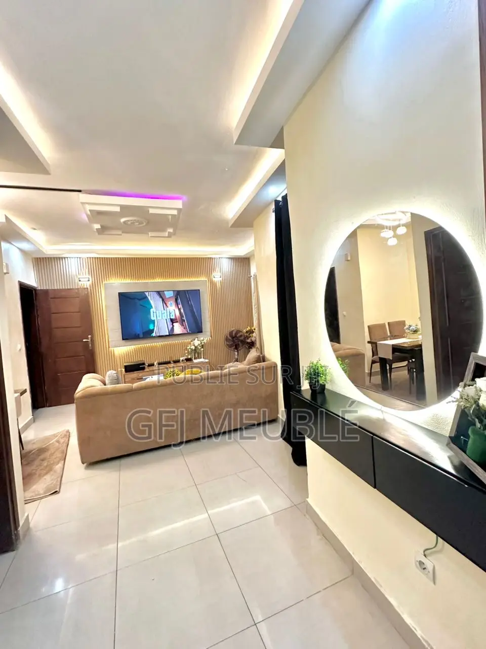 Furnished 2chbre Appartement dans Gfj Meublé, Cocody à Louer