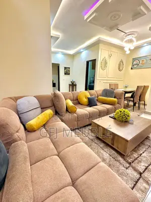 Furnished 2chbre Appartement dans Gfj Meublé, Cocody à Louer