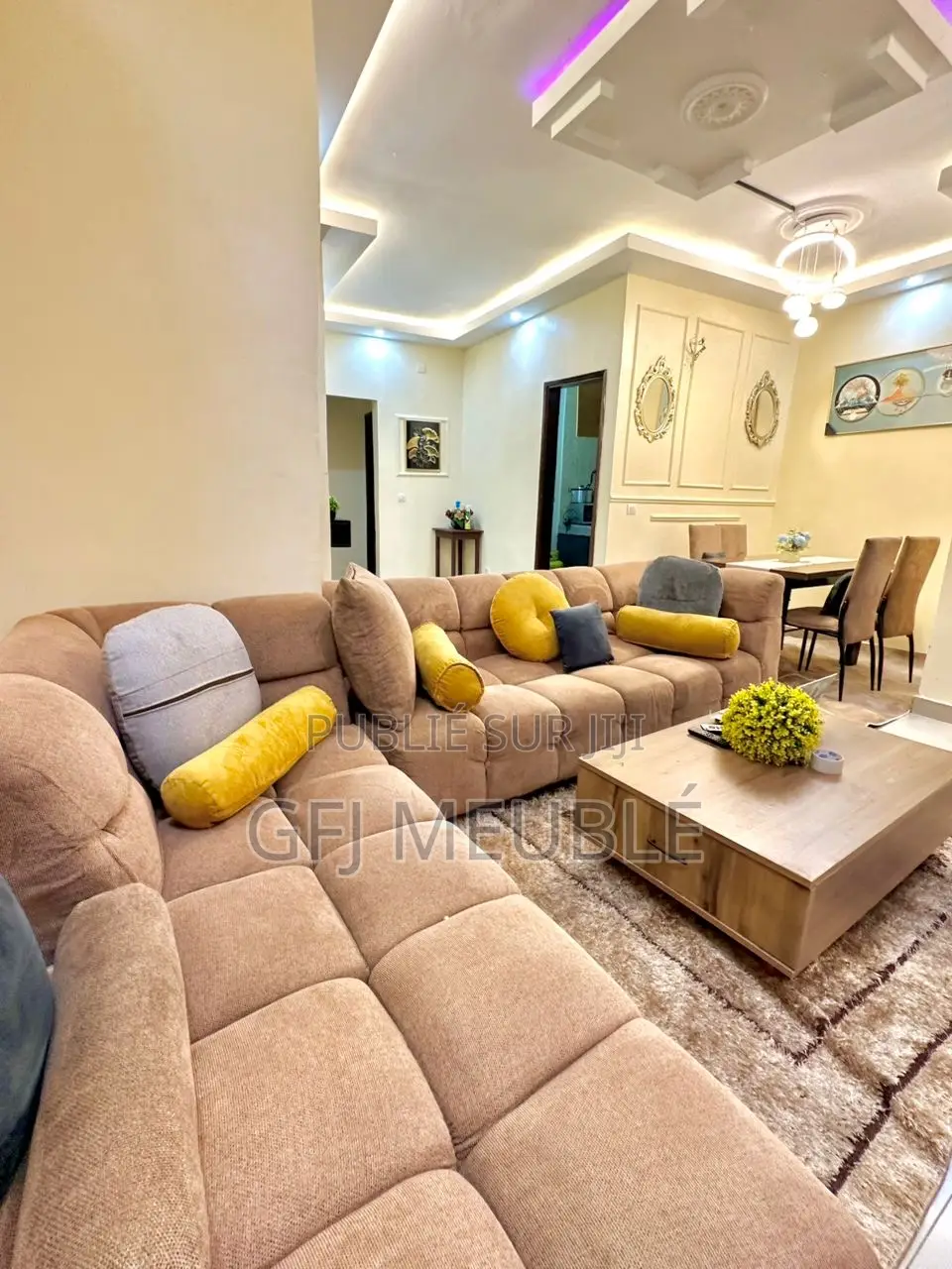 Furnished 2chbre Appartement dans Gfj Meublé, Cocody à Louer