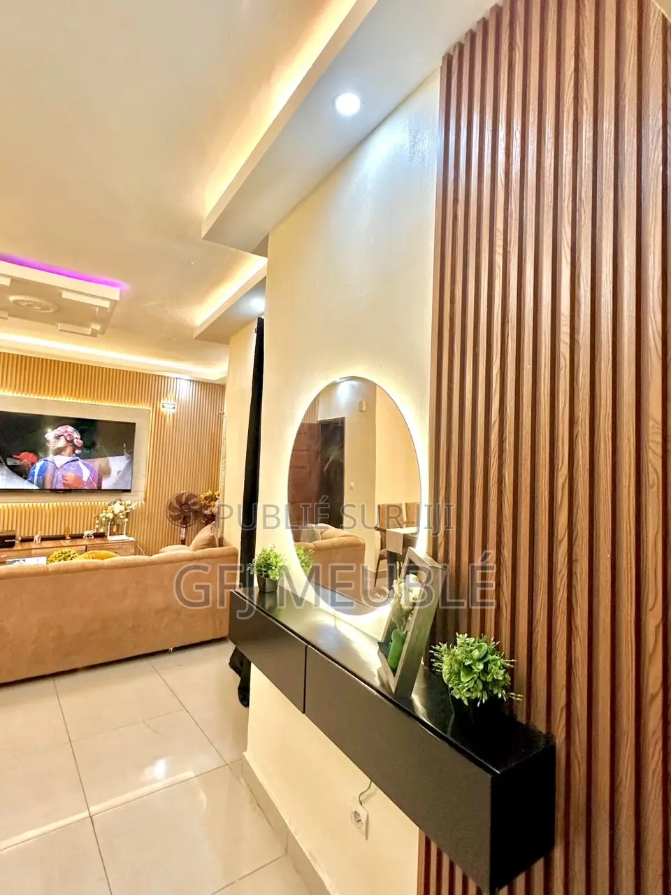 Furnished 2chbre Appartement dans Gfj Meublé, Cocody à Louer