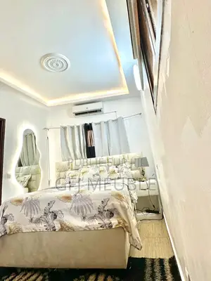 Furnished 2chbre Appartement dans Gfj Meublé, Cocody à Louer